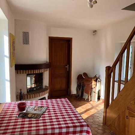 La petite maison de la vallée Bazainville Extérieur photo